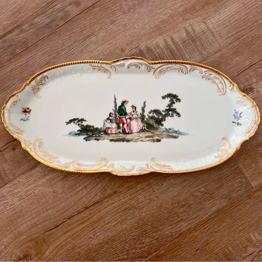 Rosenthal‎ Classic Rose Hoeroldt-Arkadien “Arcadia” Sanssouci Oval Platter Tray